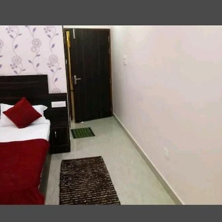 The Banarasi Kothi Hotel Varanasi Exterior photo