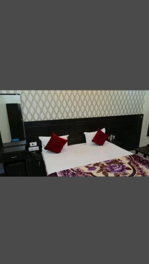 The Banarasi Kothi Hotel Varanasi Exterior photo